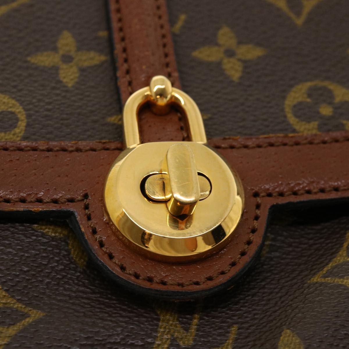 LOUIS VUITTON Monogram SacRabat Shoulder Bag Vintage No170 LV ar7902B