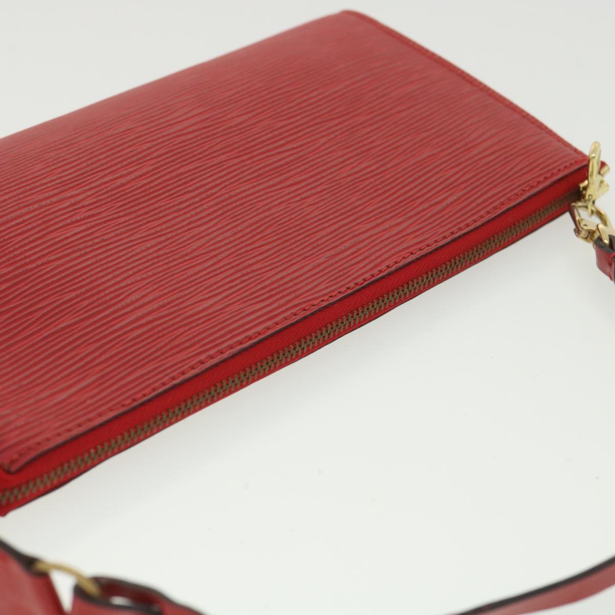 LOUIS VUITTON Epi Pochette Accessoires Pouch Red M52947 LV ar8074B