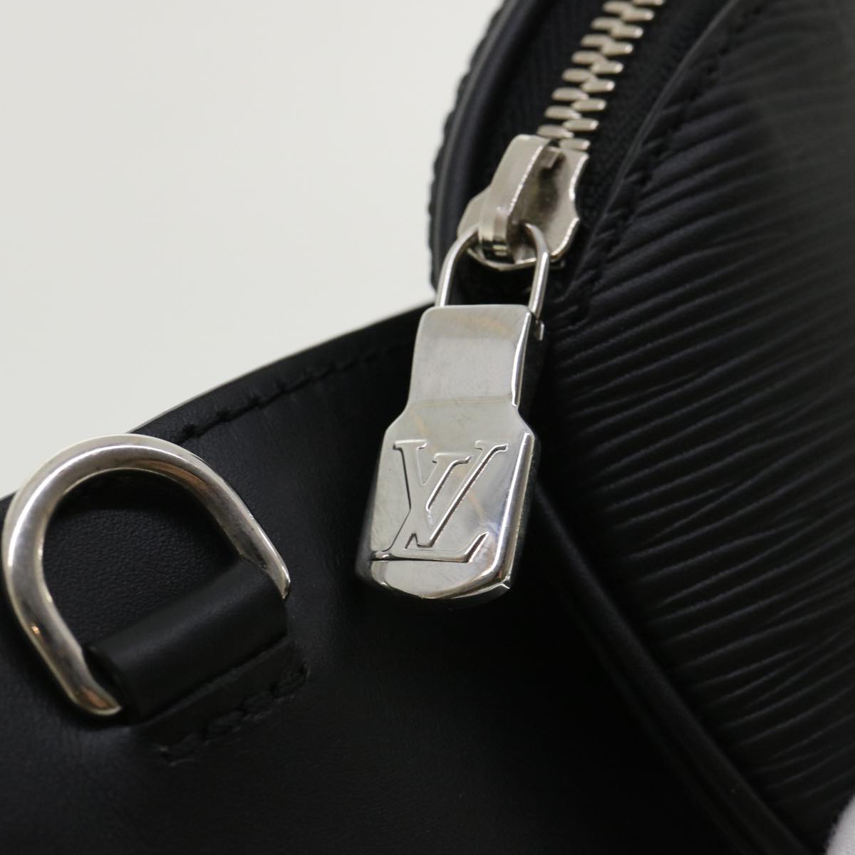 LOUIS VUITTON Epi LV Circle Bum Bag Waist Bag Black Yellow M55131 ar8522A