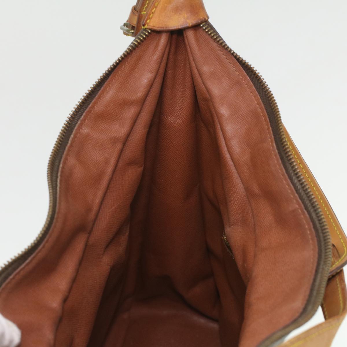 LOUIS VUITTON Monogram Boulogne 35 Shoulder Bag M51260 LV ar8891