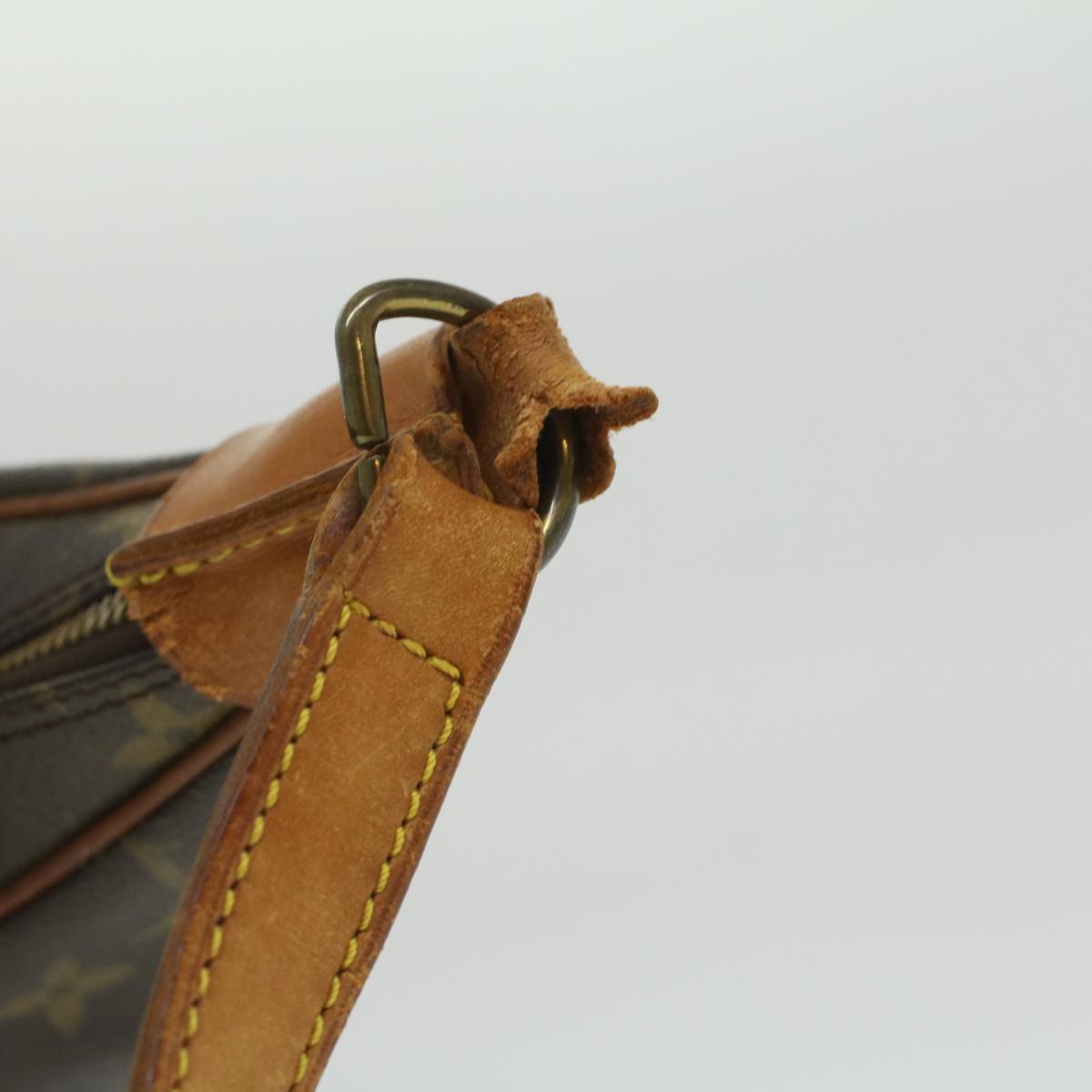 LOUIS VUITTON Monogram Boulogne 35 Shoulder Bag M51260 LV ar8891