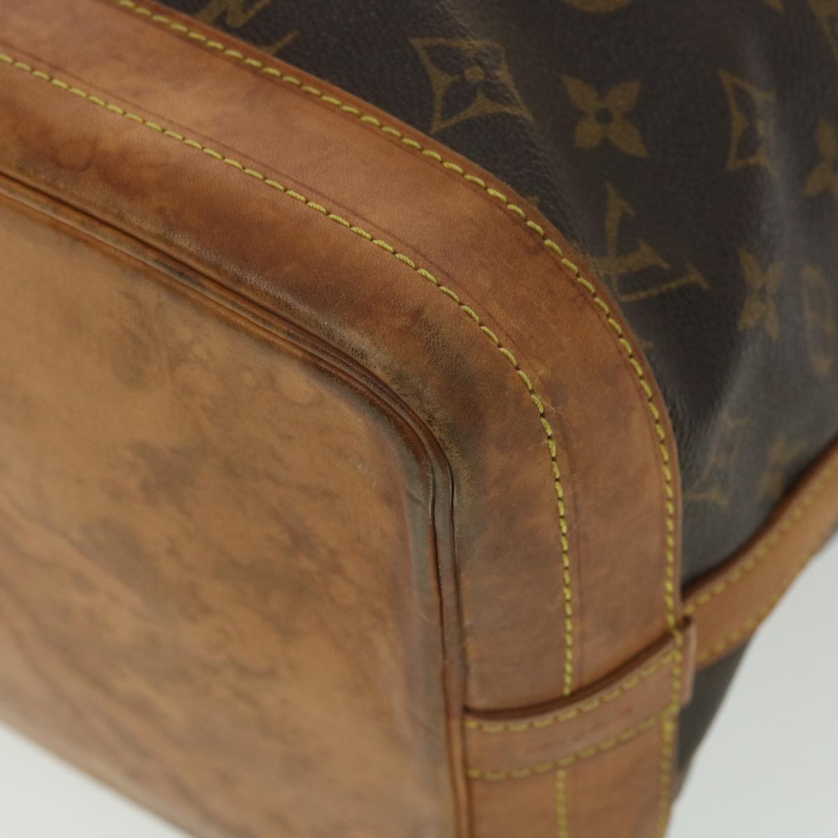 LOUIS VUITTON Monogram Noe Shoulder Bag M42224 LV ar9005