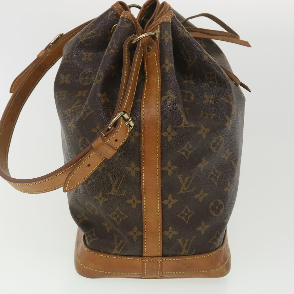 LOUIS VUITTON Monogram Noe Shoulder Bag M42224 LV ar9005