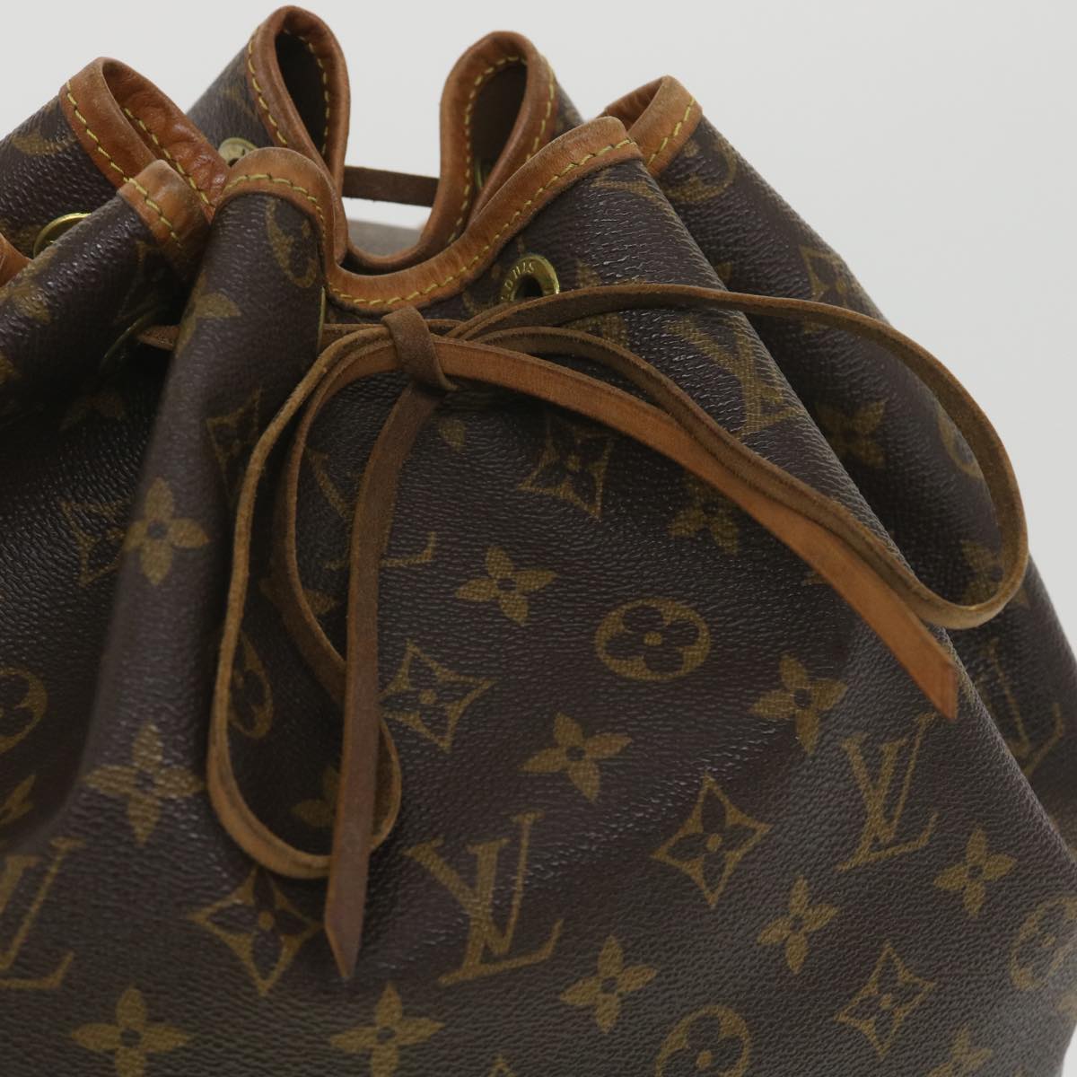 LOUIS VUITTON Monogram Noe Shoulder Bag M42224 LV ar9005