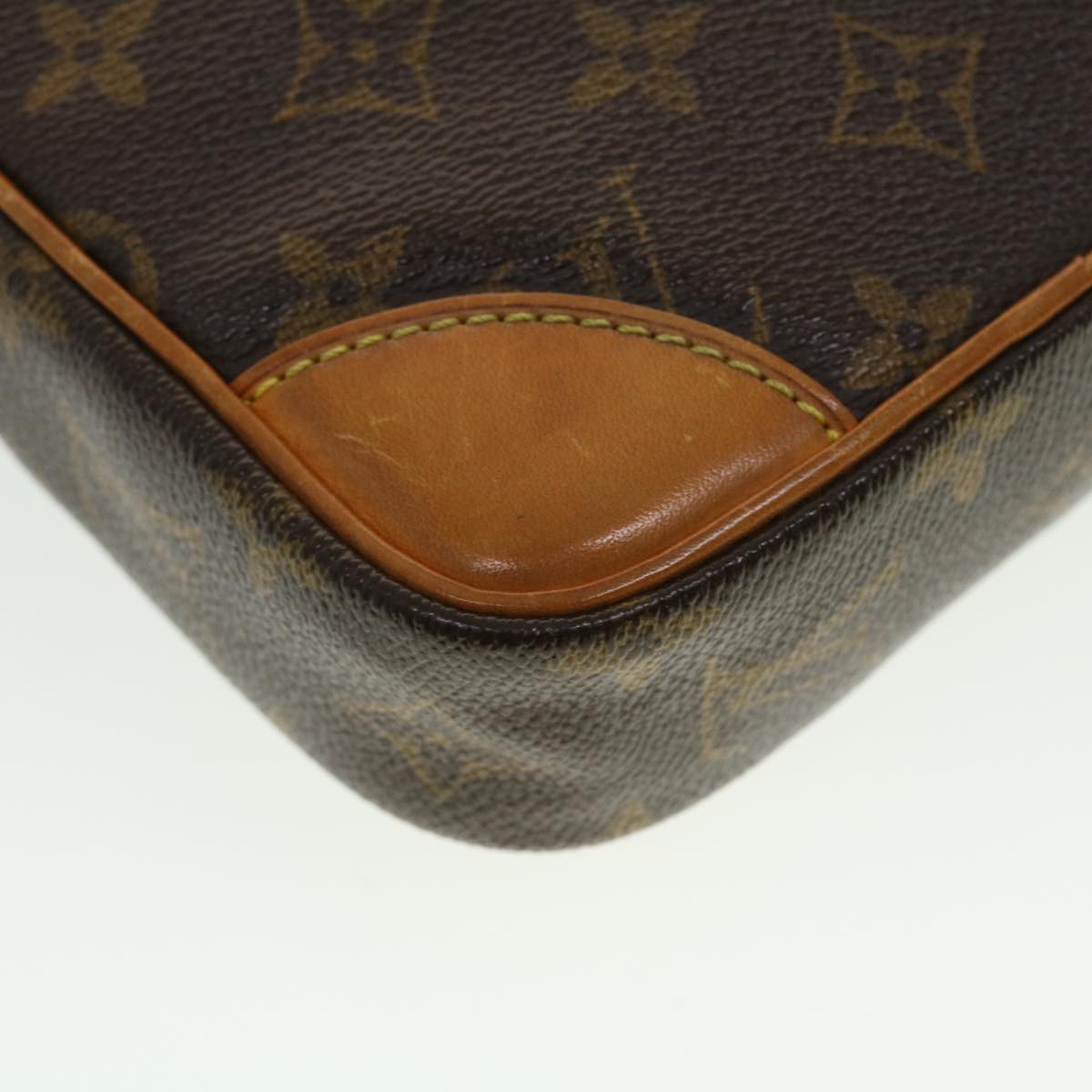 LOUIS VUITTON Monogram Danube Shoulder Bag M45266 LV ar9595