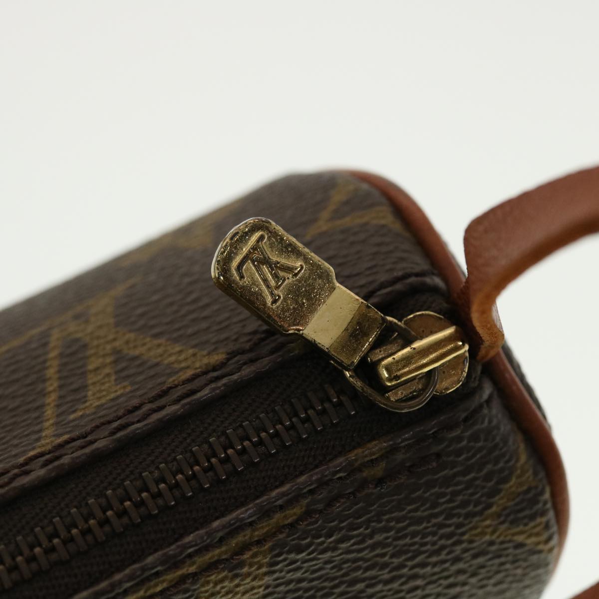LOUIS VUITTON Monogram Papillon Pouch Vintage LV ar9596