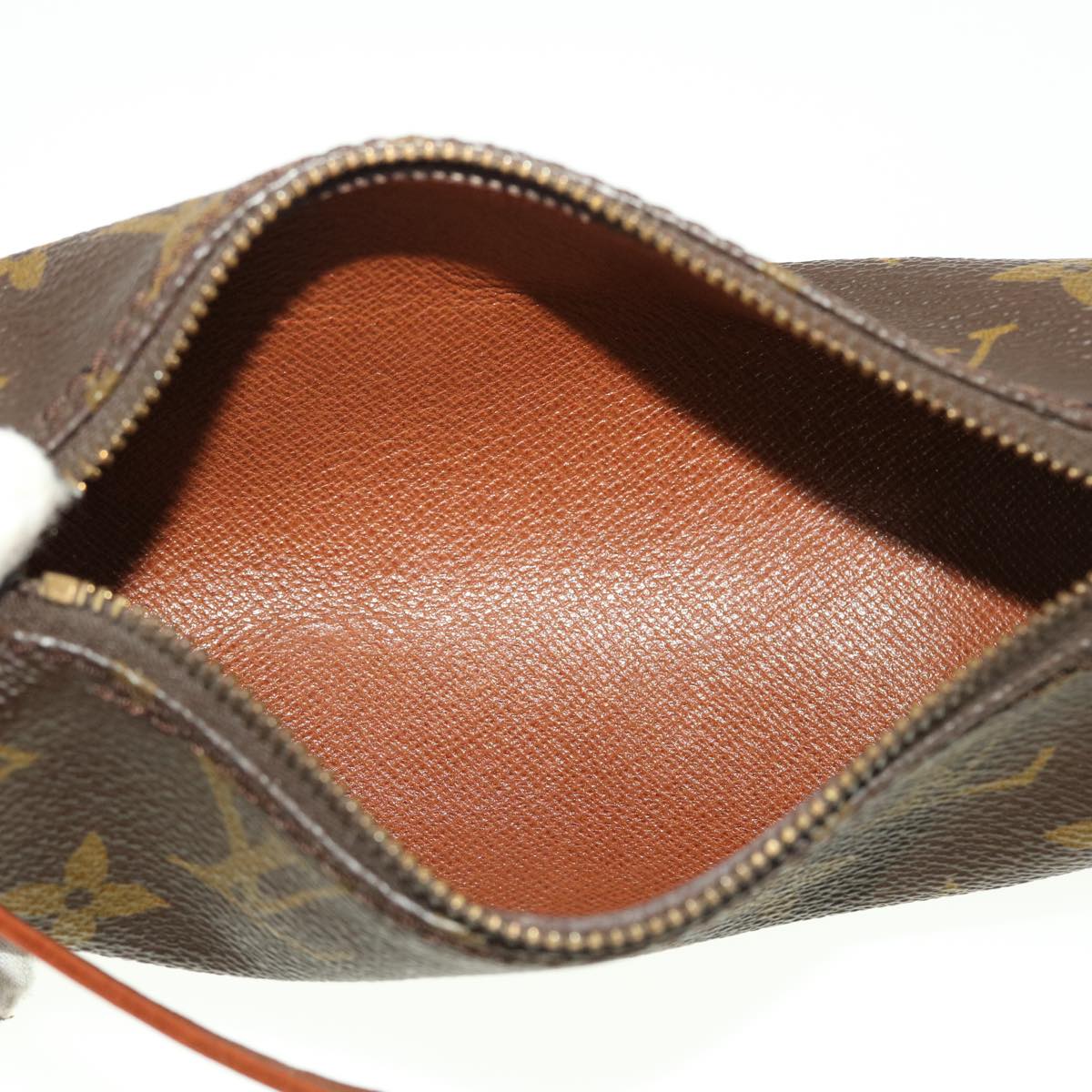 LOUIS VUITTON Monogram Papillon Pouch Vintage LV ar9596