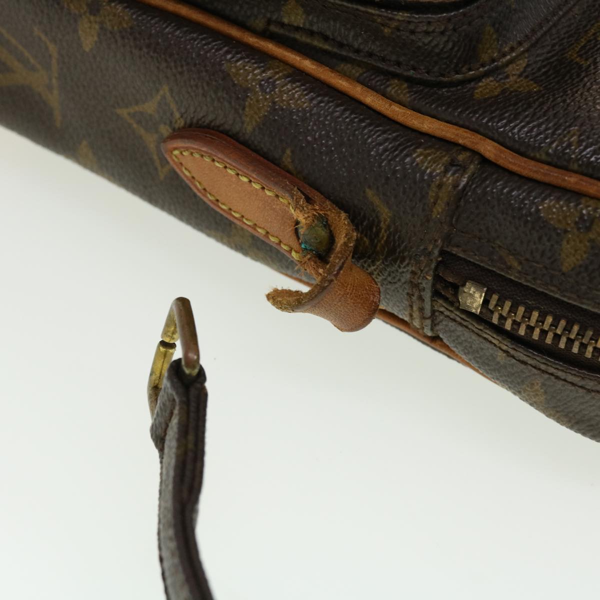 LOUIS VUITTON Monogram Amazon Shoulder Bag M45236 LV ar9597