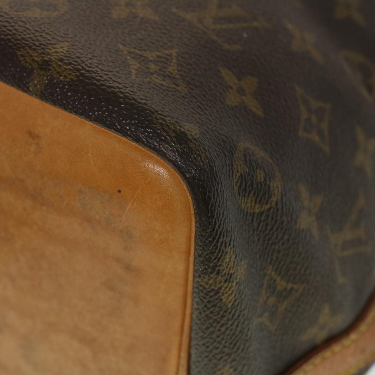LOUIS VUITTON Monogram Petit Noe Shoulder Bag M42226 LV ar9608