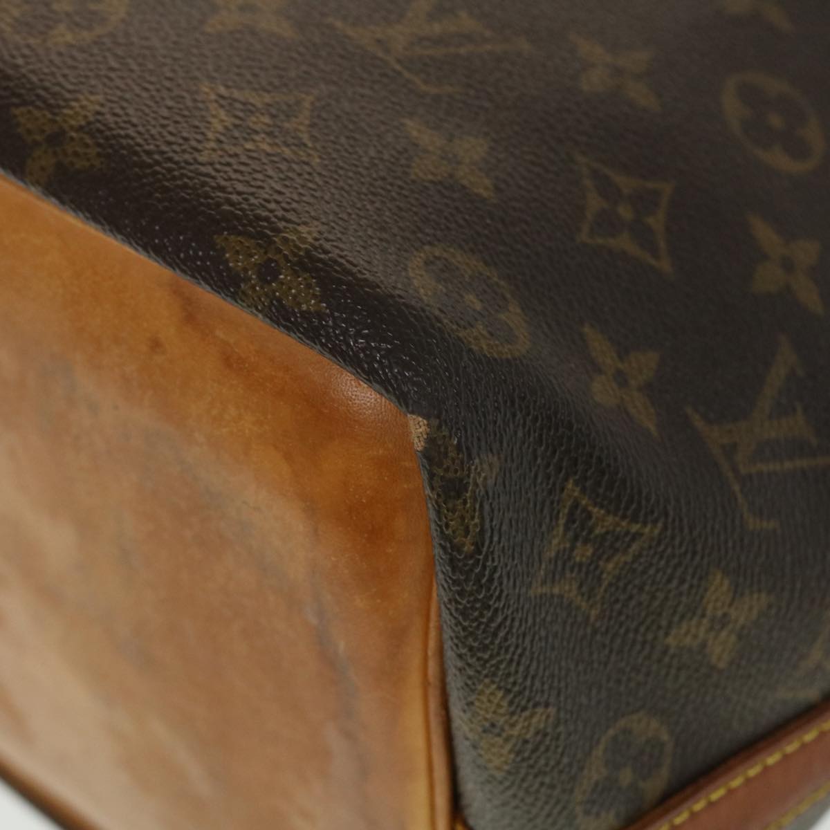 LOUIS VUITTON Monogram Petit Noe Shoulder Bag M42226 LV ar9608