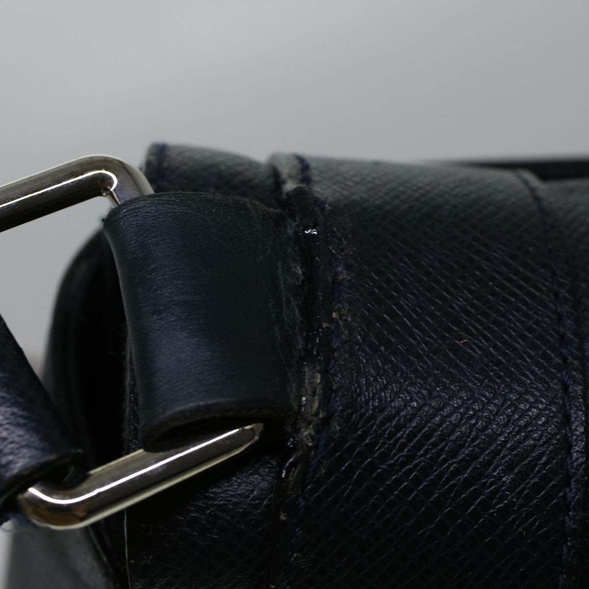 LOUIS VUITTON Taiga Leather Romantic GM Shoulder Bag Boreal M32627 ar9641