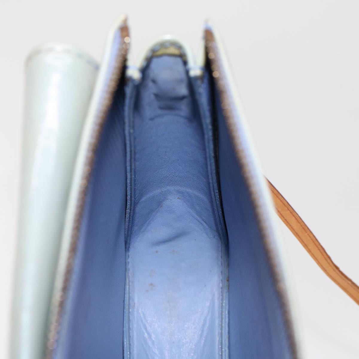 LOUIS VUITTON Monogram Vernis Motto Pouch Lavande M91030 LV ar9648B