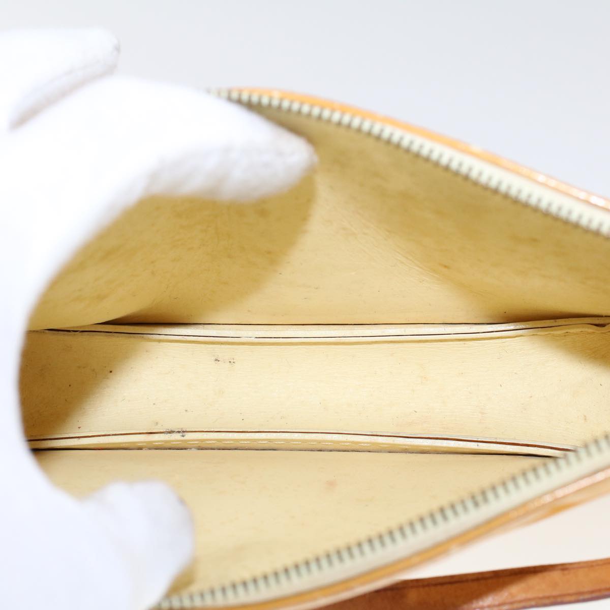 LOUIS VUITTON Vernis Lexington Accessory Pouch Lime Yellow M91058 ar9649B
