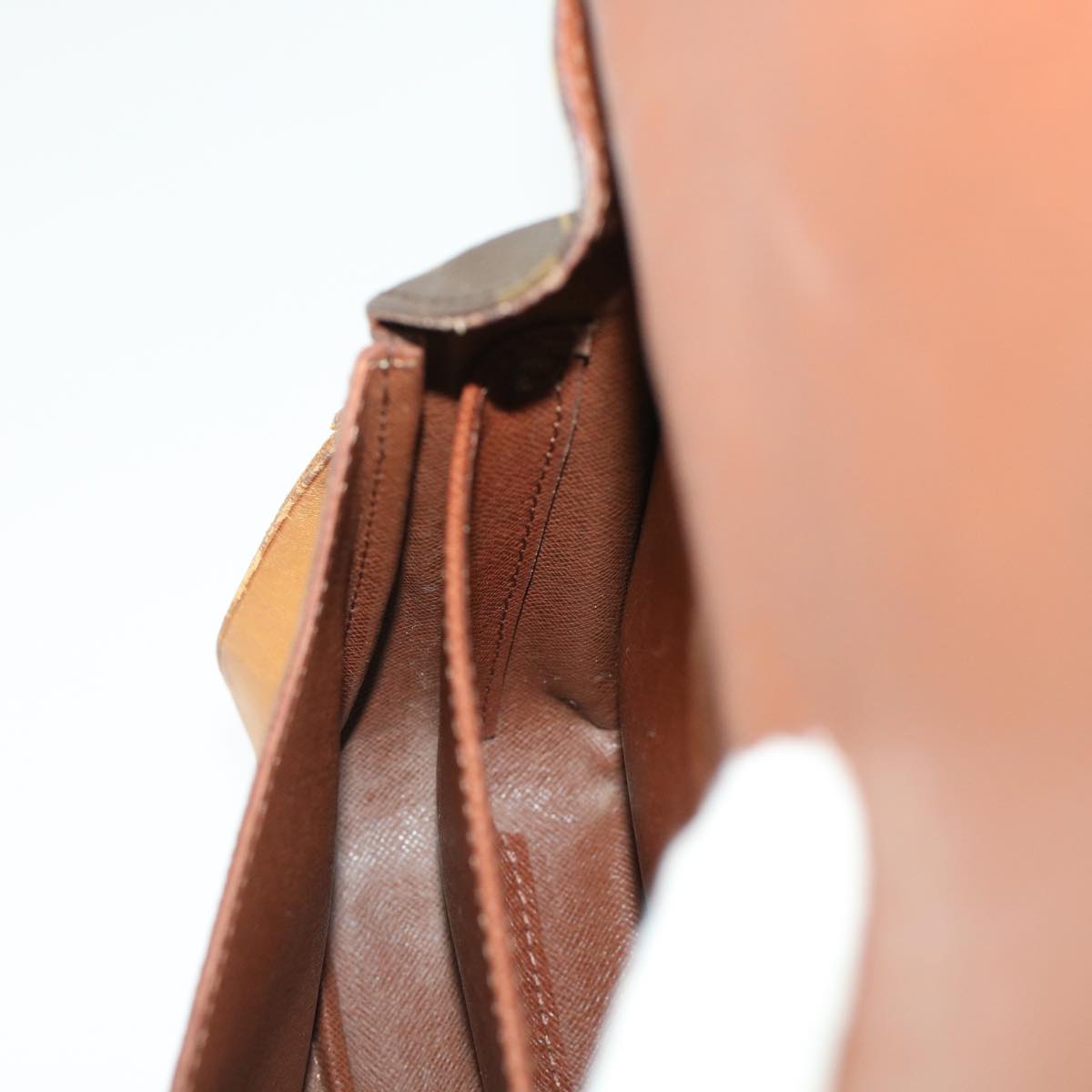 LOUIS VUITTON Monogram Cartouchiere MM Shoulder Bag M51253 LV ar9650B