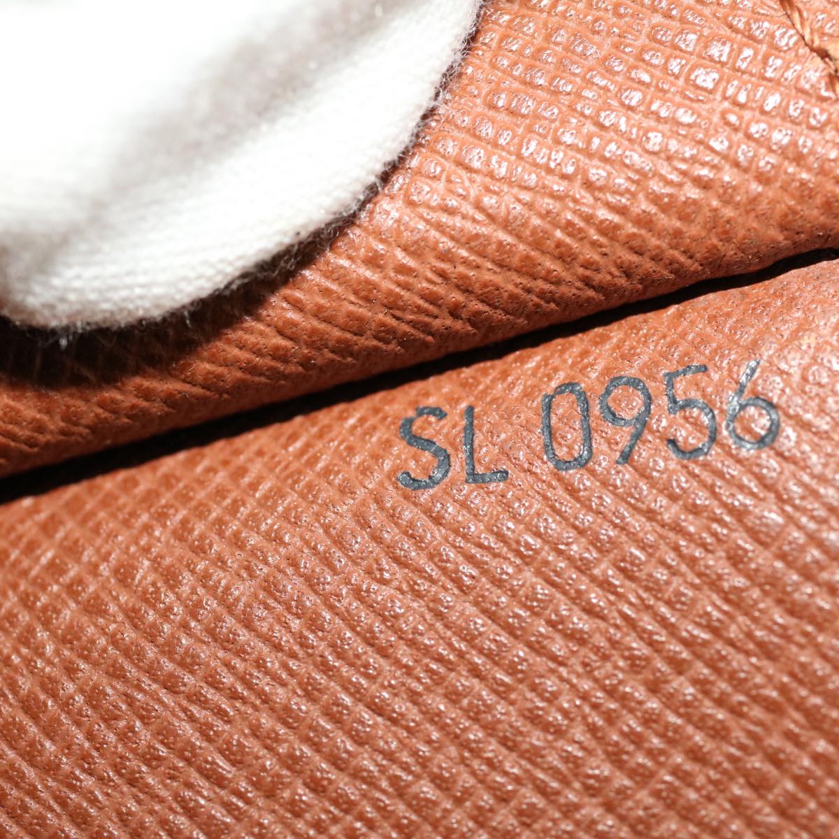 LOUIS VUITTON Monogram Porte Envelope Clutch Bag M51801 LV ar9655B