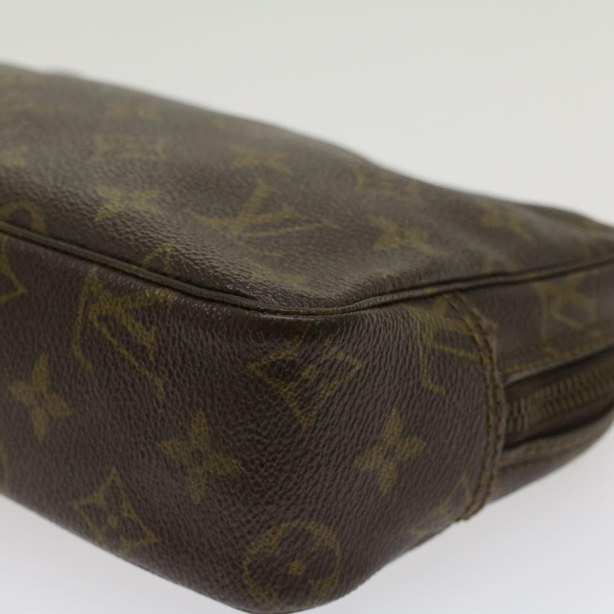 LOUIS VUITTON Monogram Trousse Toilette 23 Clutch Bag M47524 LV ar9666B