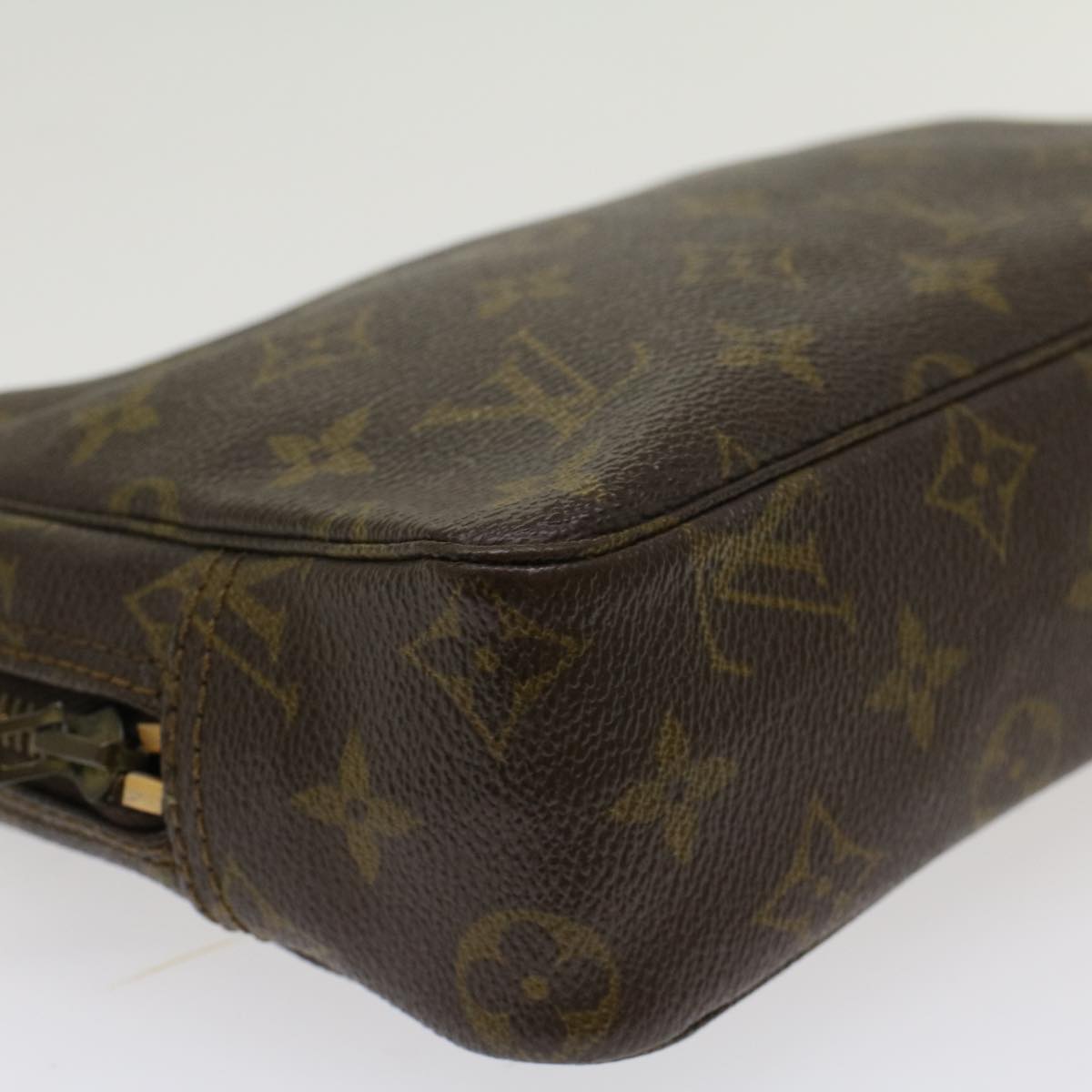 LOUIS VUITTON Monogram Trousse Toilette 23 Clutch Bag M47524 LV ar9666B