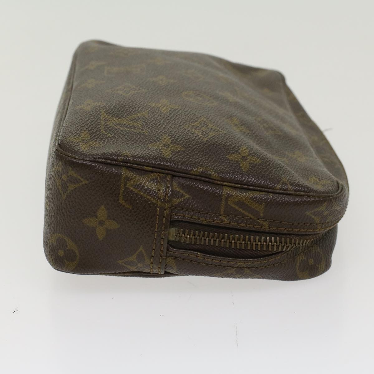LOUIS VUITTON Monogram Trousse Toilette 23 Clutch Bag M47524 LV ar9666B