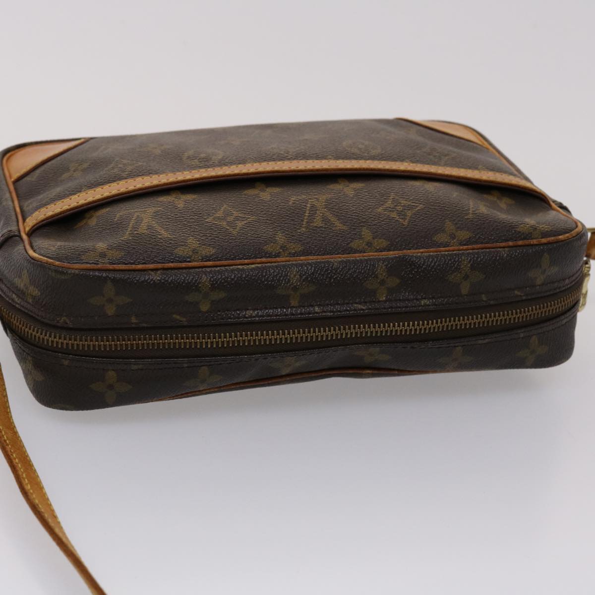 LOUIS VUITTON Monogram Trocadero 27 Shoulder Bag M51274 LV ar9667B