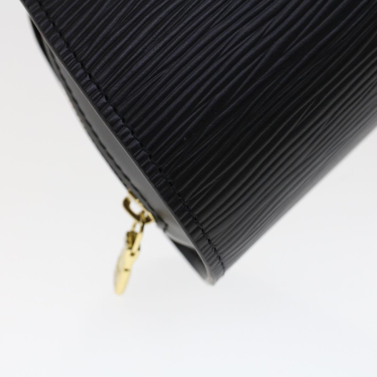 LOUIS VUITTON Epi Dauphine PM Pouch Black M48442 LV ar9682B