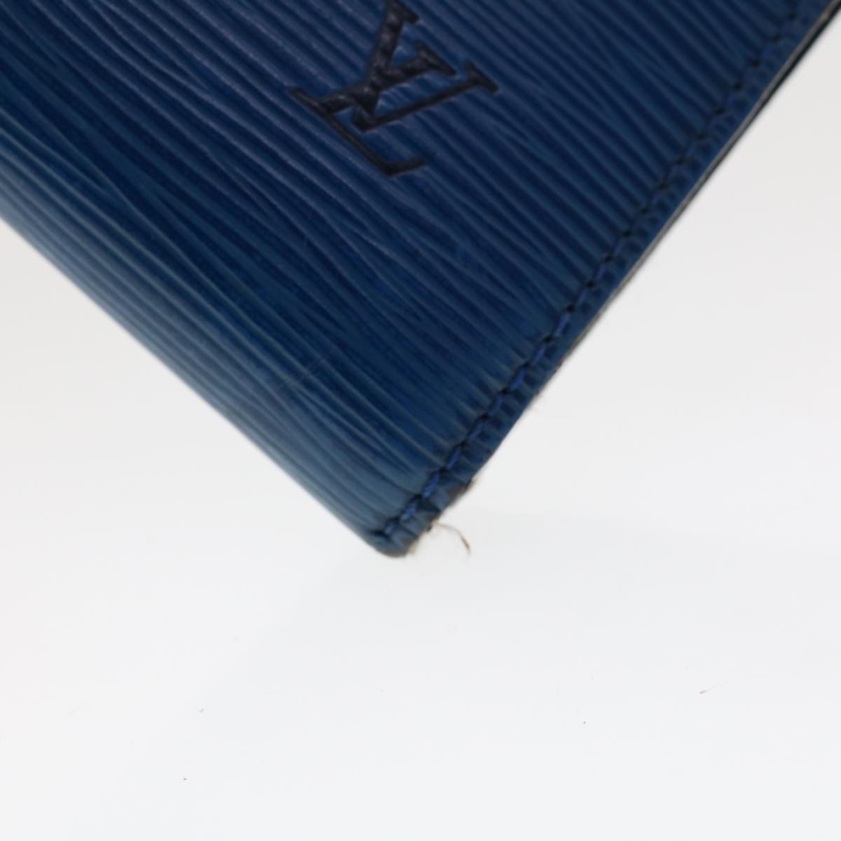 LOUIS VUITTON Epi Pochette Accessoires Accessory Pouch Blue M52985 ar9708B