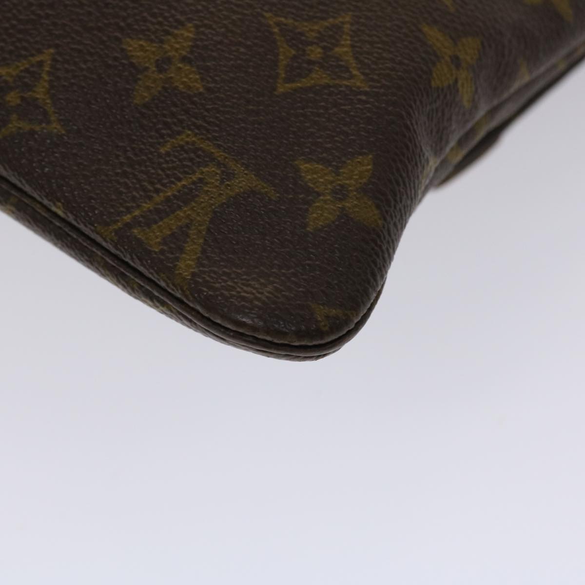LOUIS VUITTON Monogram Pochette Priant Clutch Bag M51805 LV ar9724B
