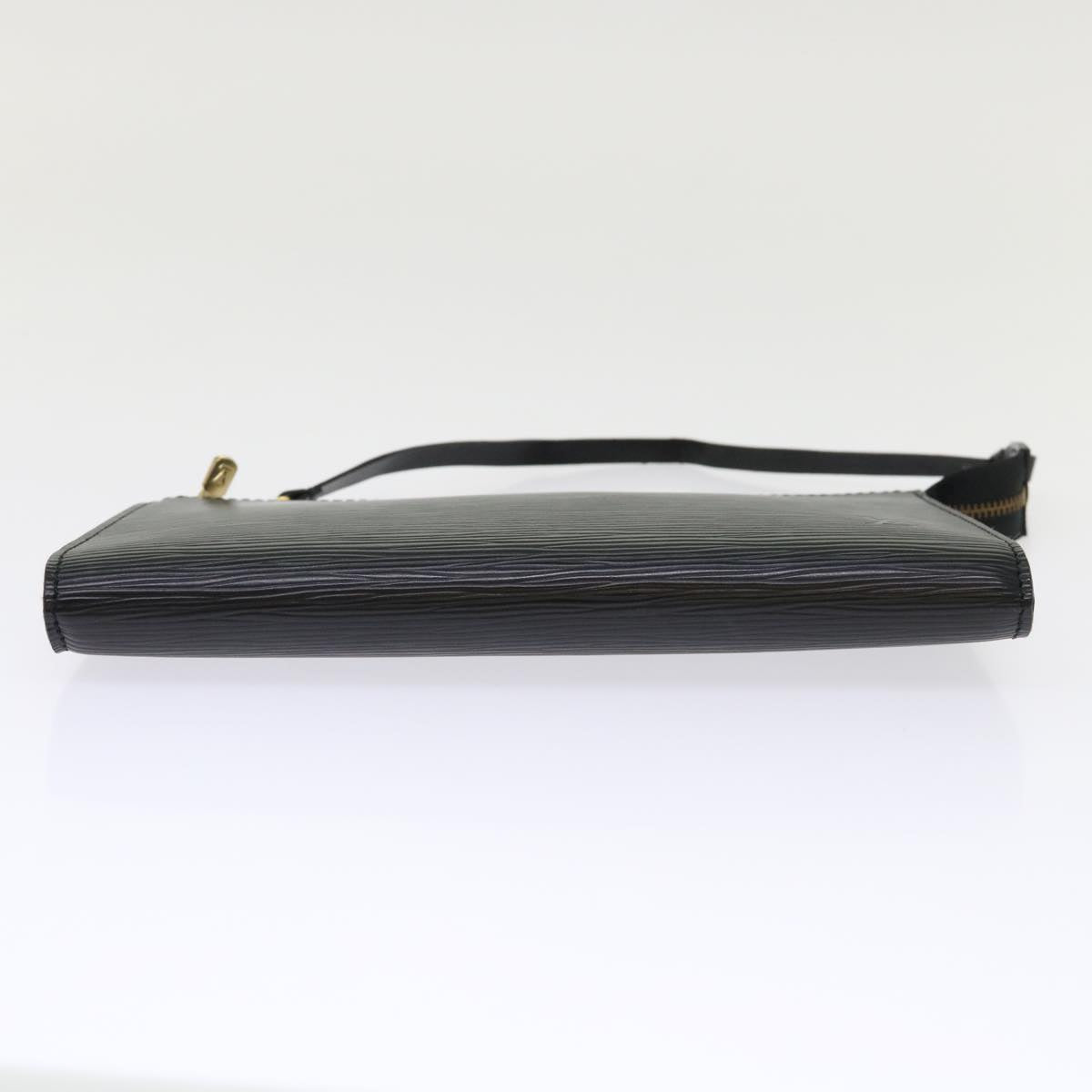 LOUIS VUITTON Epi Pochette Accessoires Pouch Black M52982 LV ar9725B