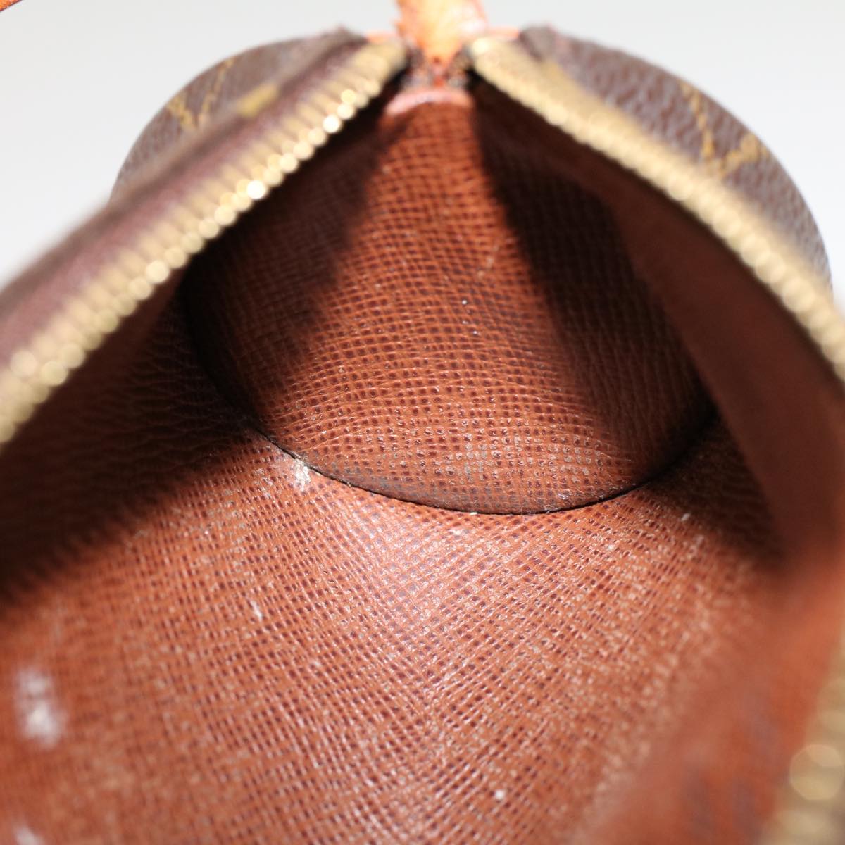 LOUIS VUITTON Monogram Papillon Pouch LV ar9735