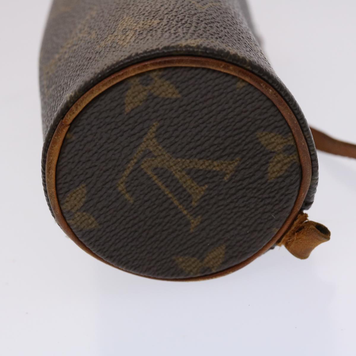 LOUIS VUITTON Monogram Papillon Pouch LV ar9735