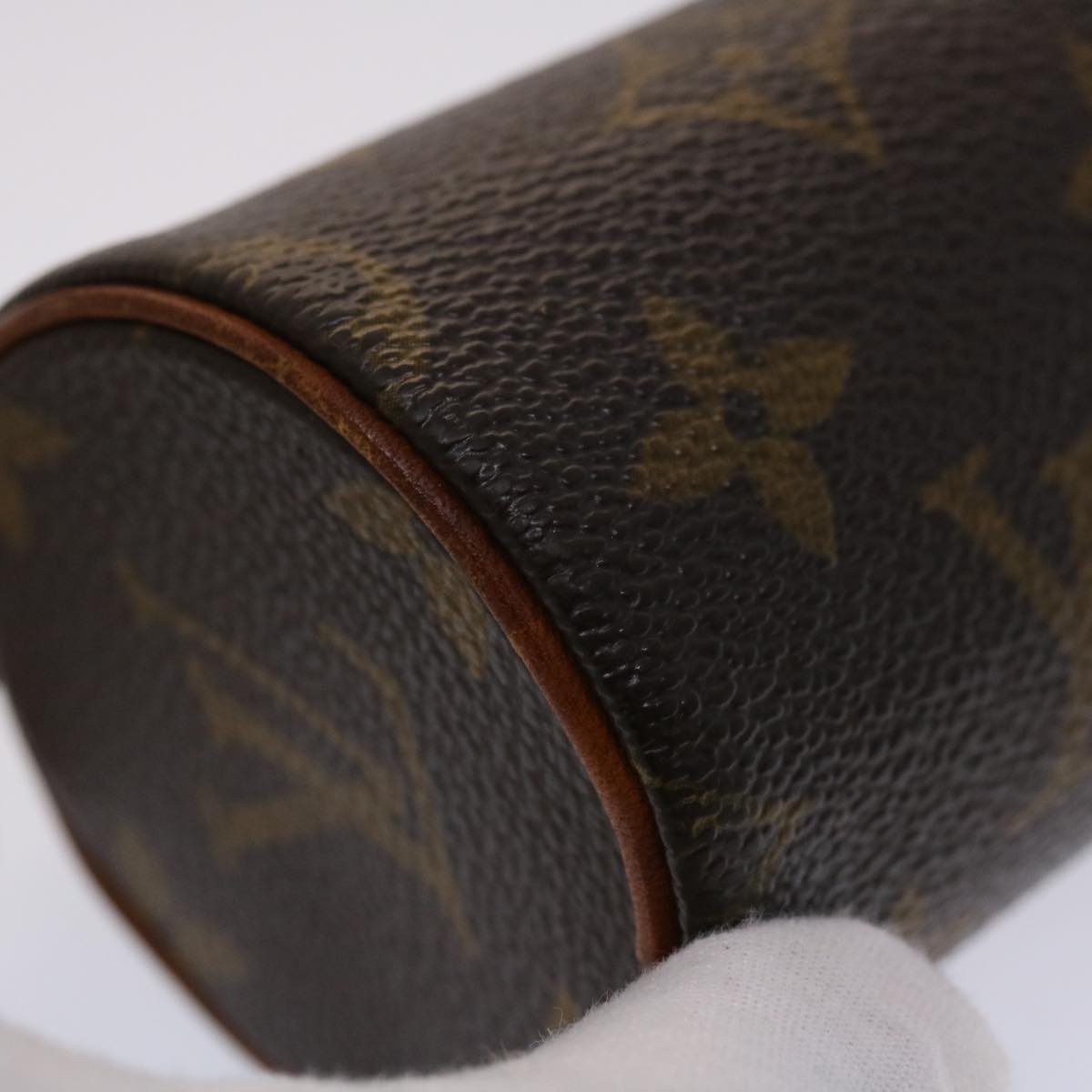 LOUIS VUITTON Monogram Papillon Pouch LV ar9735