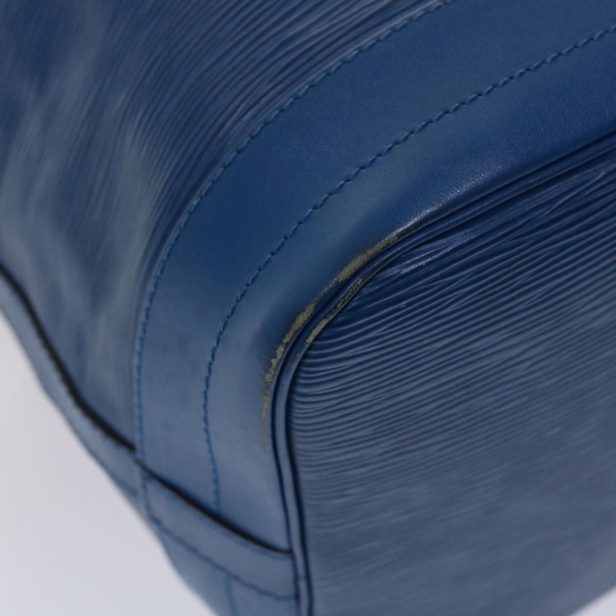 LOUIS VUITTON Epi Noe Shoulder Bag Blue M44005 LV ar9752