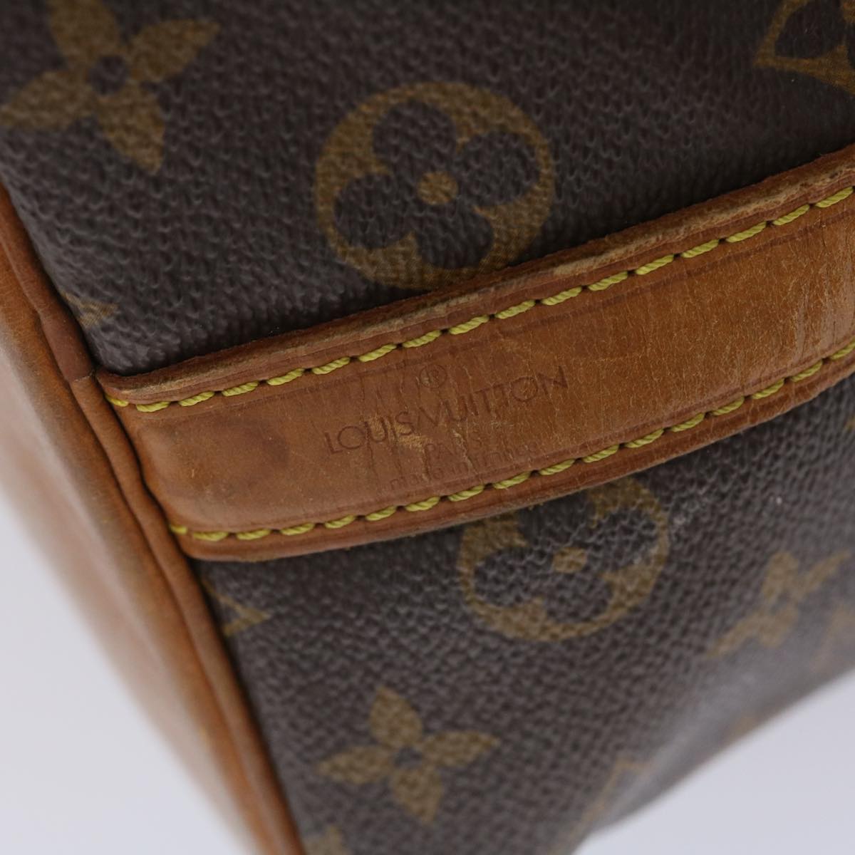 LOUIS VUITTON Monogram Petit Noe Shoulder Bag M42226 LV ar9765