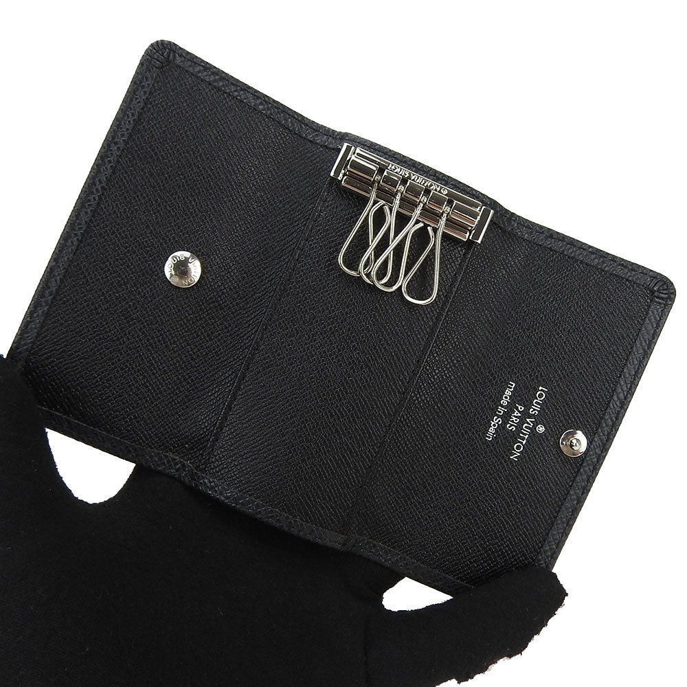 Louis Vuitton Taiga Key Holder Multicles 4 M30522