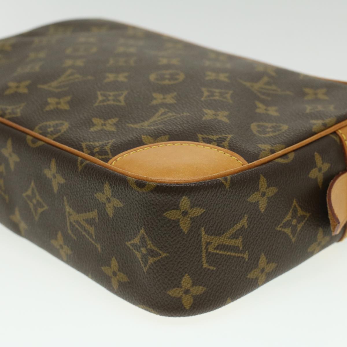 LOUIS VUITTON Monogram Compiegne 28 Clutch Bag M51845 LV B092