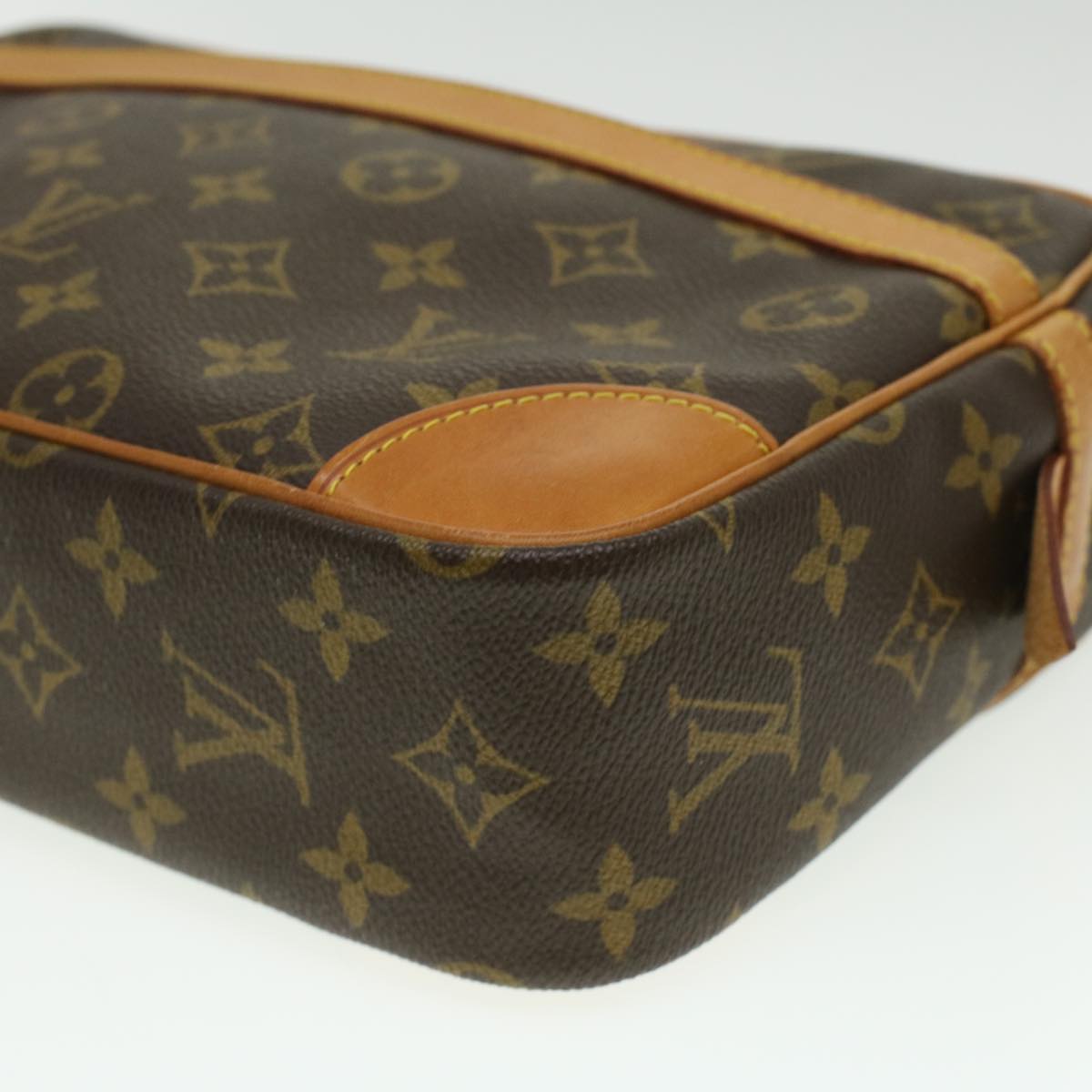 LOUIS VUITTON Monogram Compiegne 28 Clutch Bag M51845 LV B092