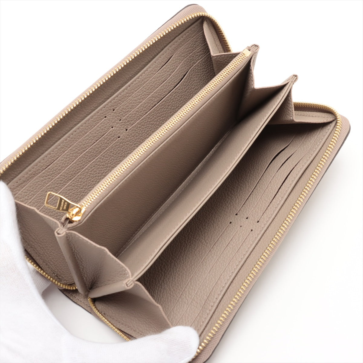 Louis Vuitton Vial Monogram Implant Zippyr Wallet M69794 Turtle Cream Round Zipper Wallet