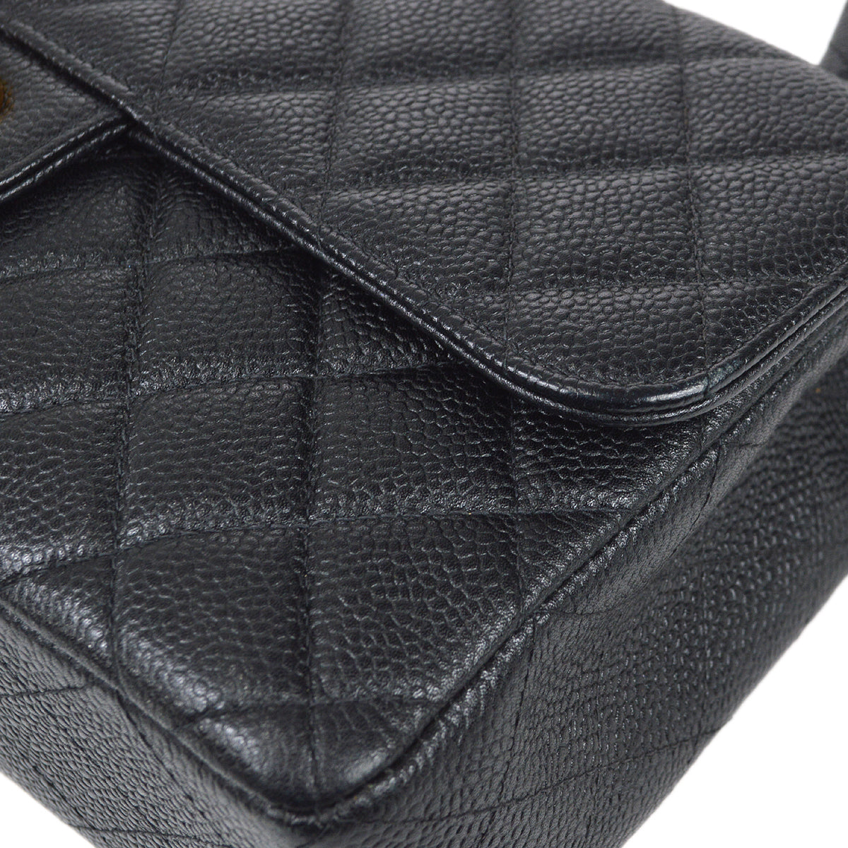 Luxury Chanel 1994 Classic Flap Handbag Medium Black Caviar
