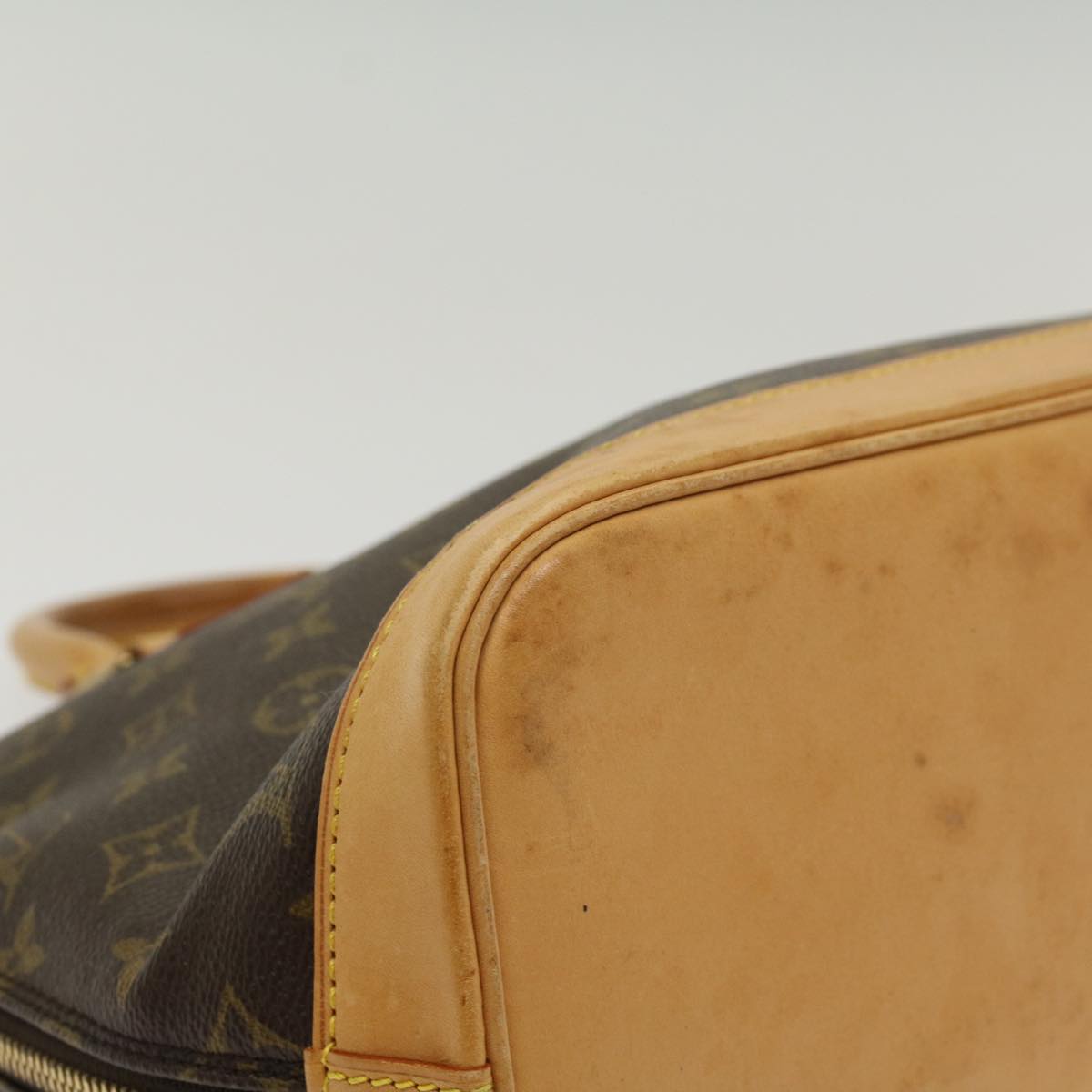 LOUIS VUITTON Monogram Alma Hand Bag M51130 LV B208