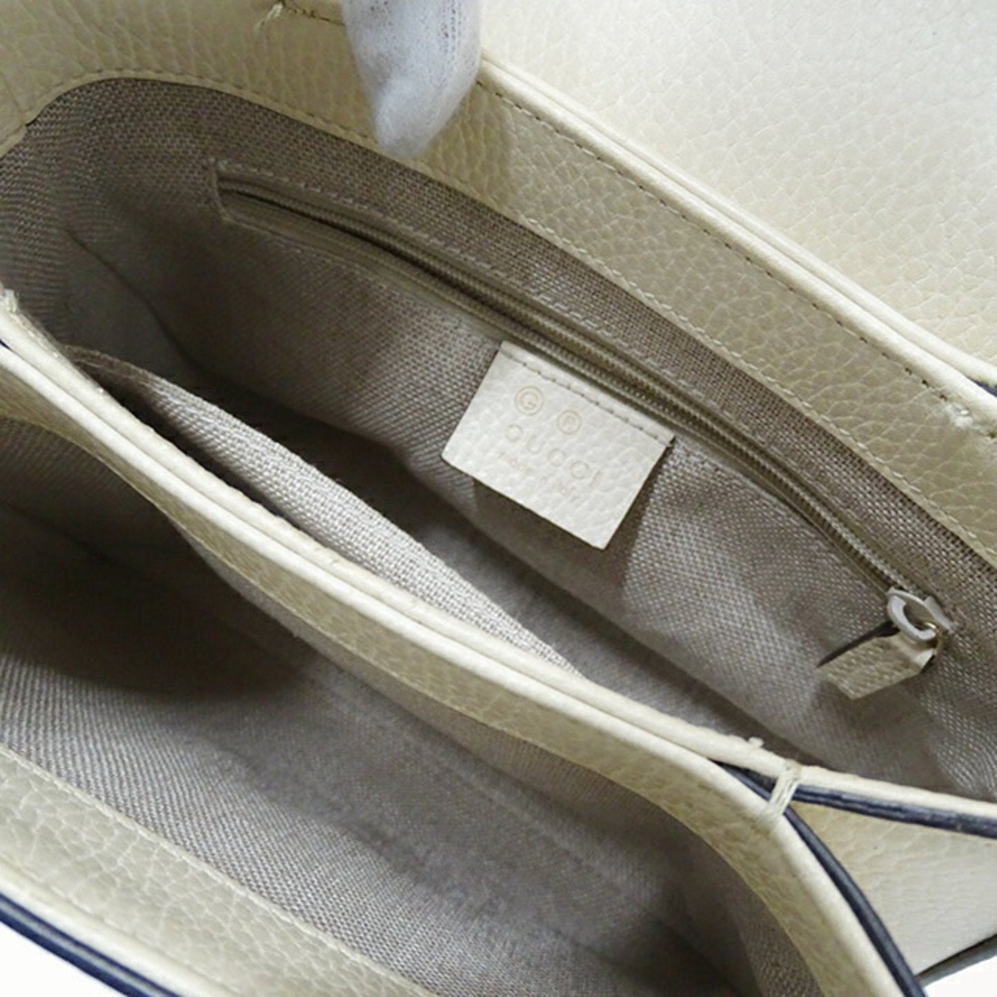 Gucci Interlocking G  Leather Shoulder Bag ()