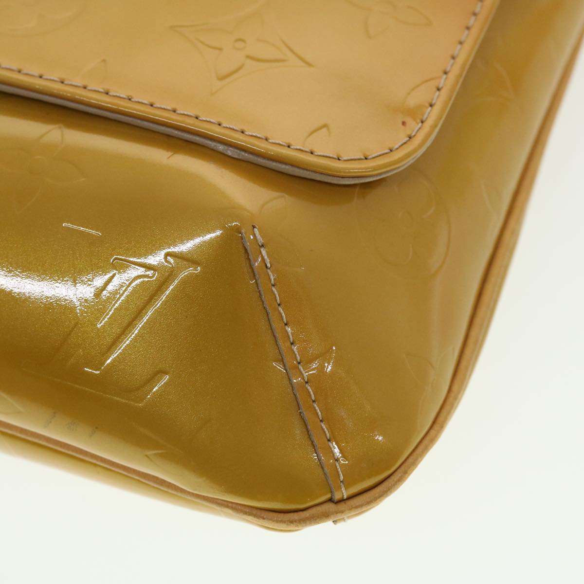 LOUIS VUITTON Monogram Vernis Thompson Street Bag Beige M91301 LV B263