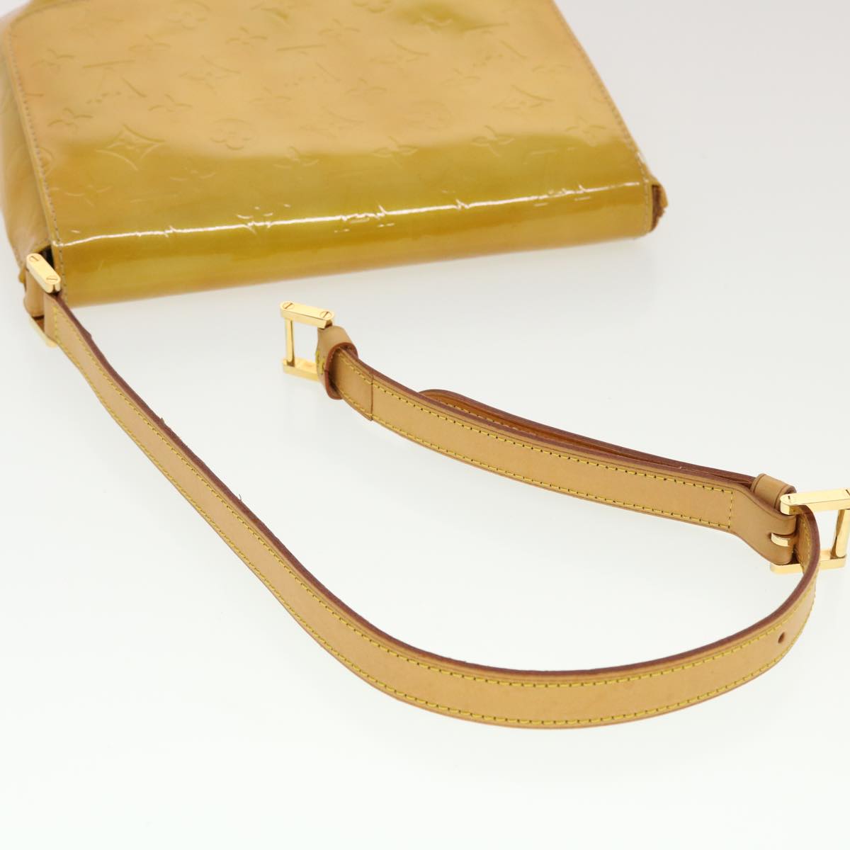 LOUIS VUITTON Monogram Vernis Thompson Street Bag Beige M91301 LV B263