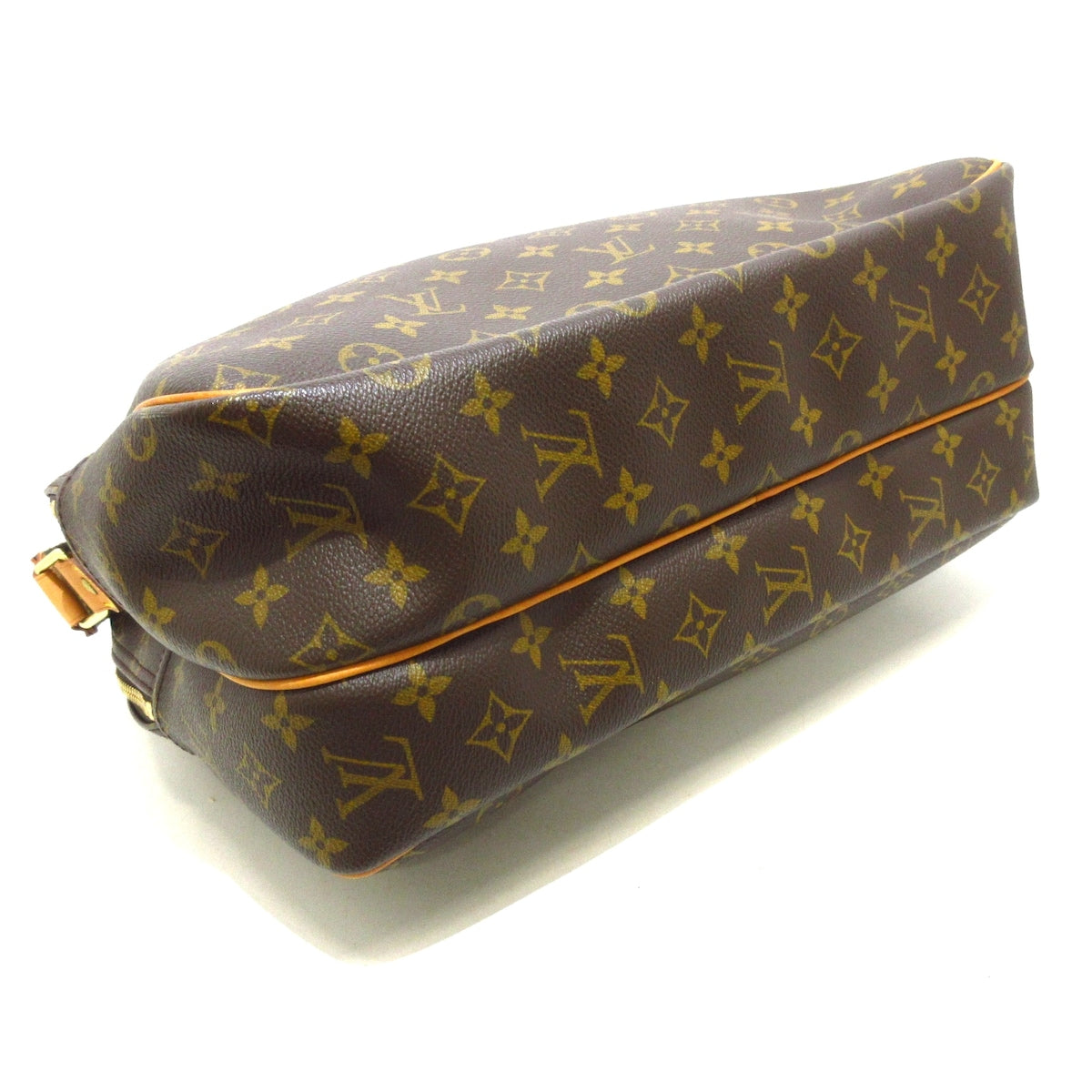 Louis Vuitton Reporter  Canvas Shoulder Bag ()