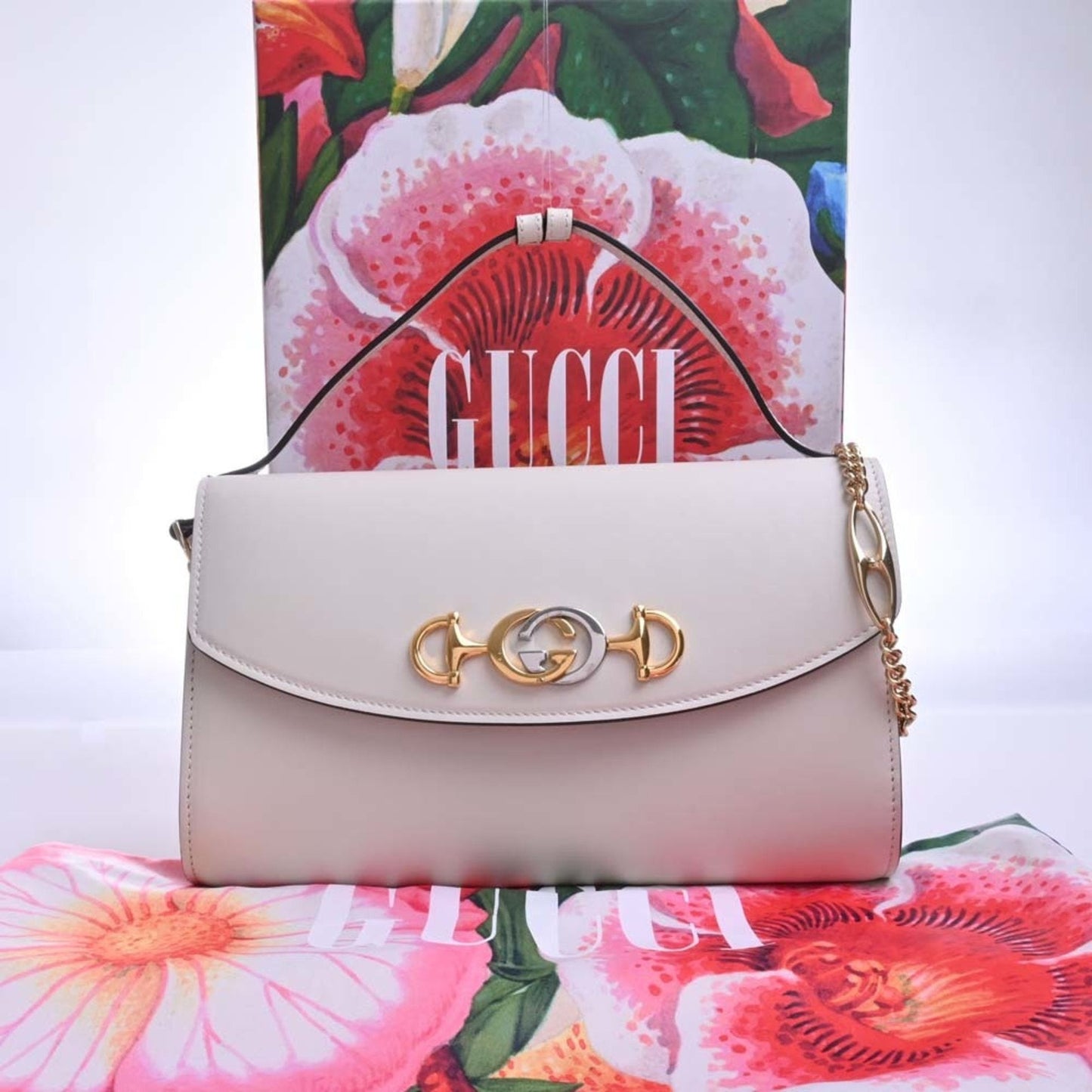 Gucci  Leather Shoulder Bag ()