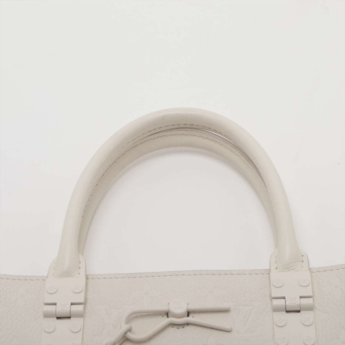 Louis Vuitton  Sacpra M53265