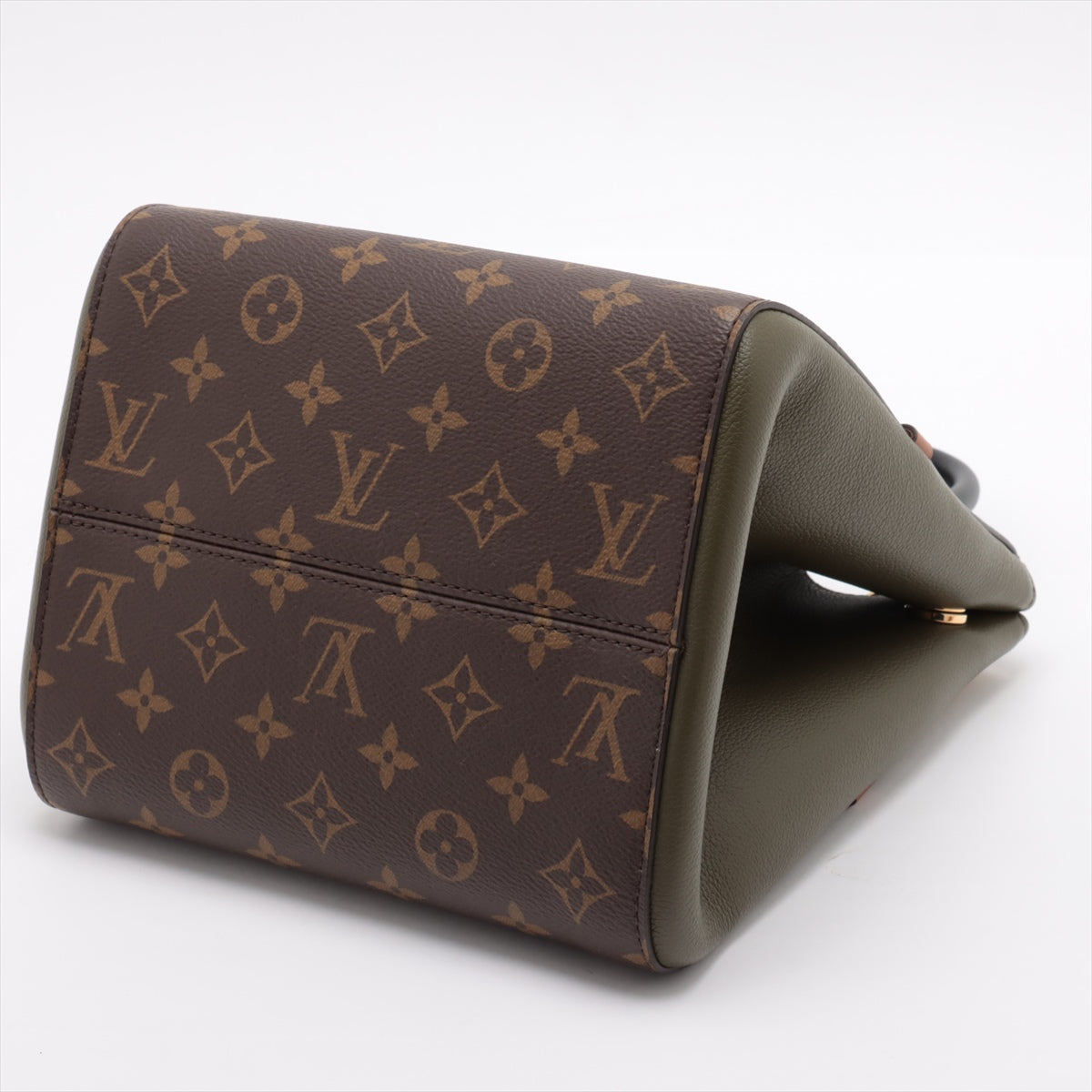 Louis Vuitton Monogram Fold Tortoise PM M45388