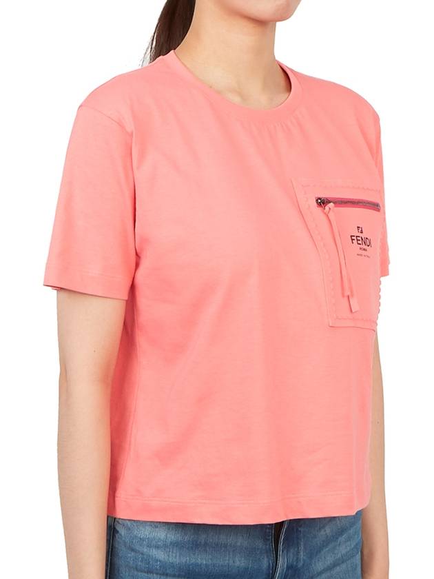Luxury Fendi Logo Zipper Pocket Cropped Short Sleeve T-Shirt Pink