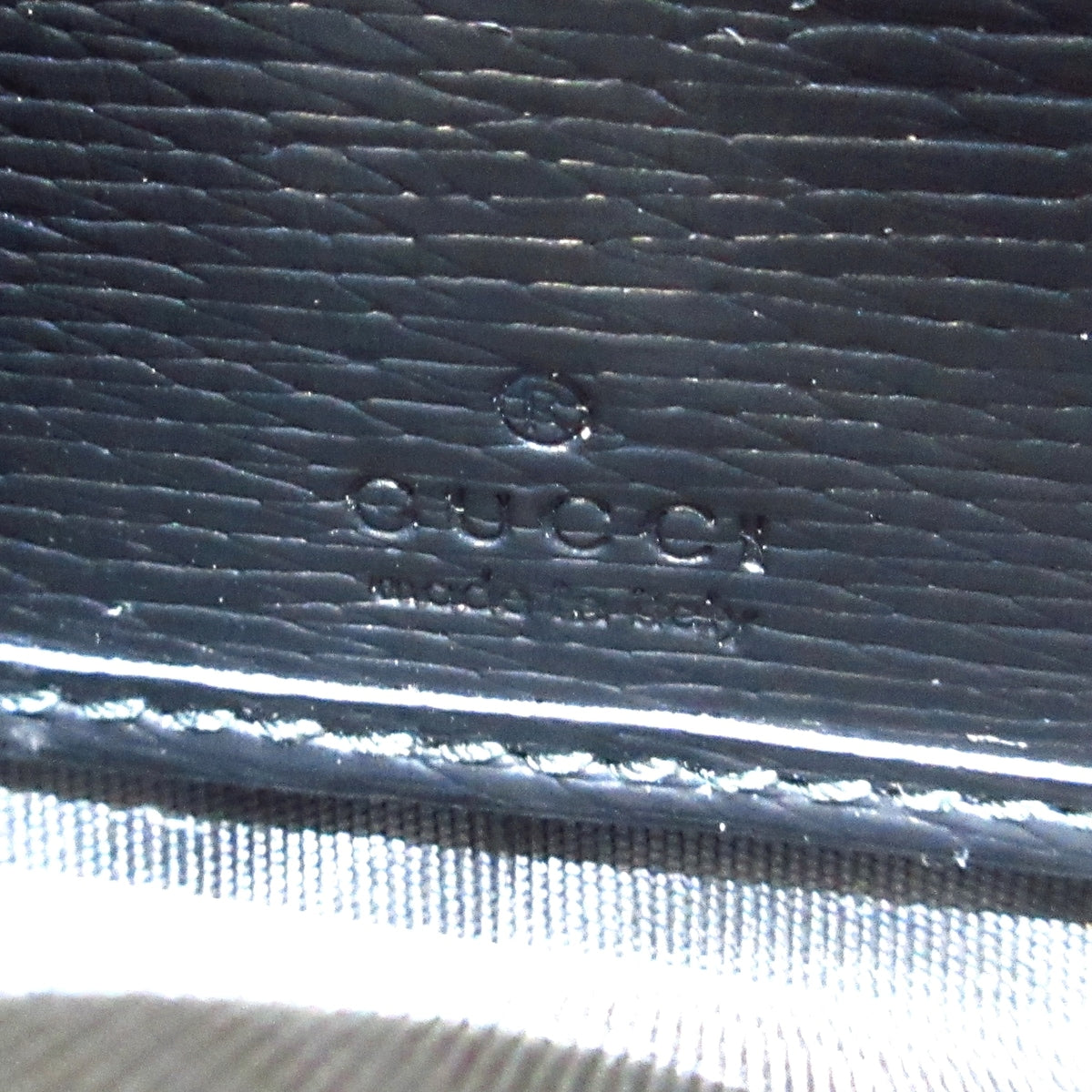 Gucci Snake  Leather Wallet  ()