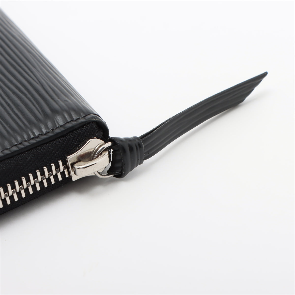 Louis Vuitton Epi Portfolio Clemens M60915 Black Round  Wallet
