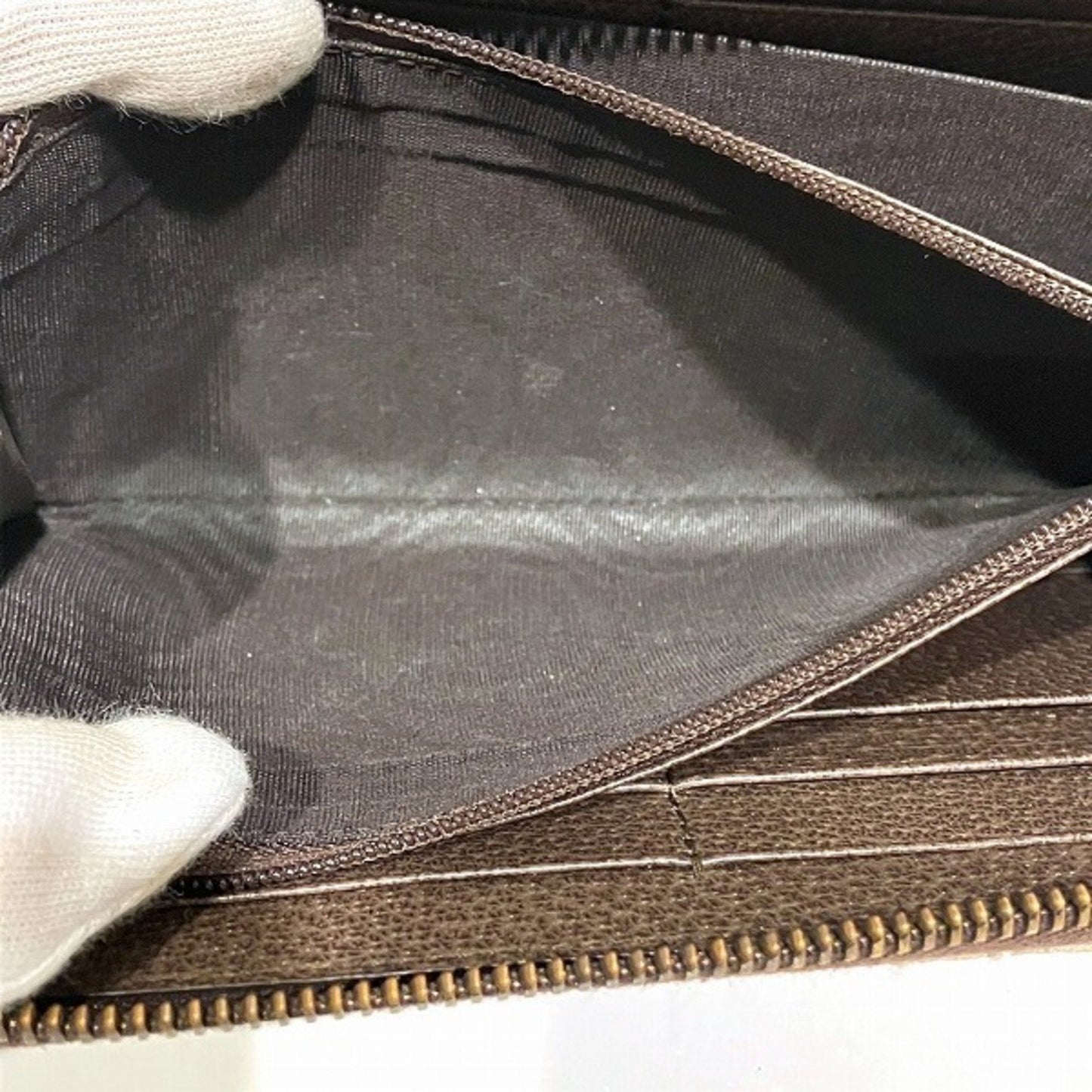 Luxury Gucci Trending 2025 Gg Supreme  Canvas Wallet  ()