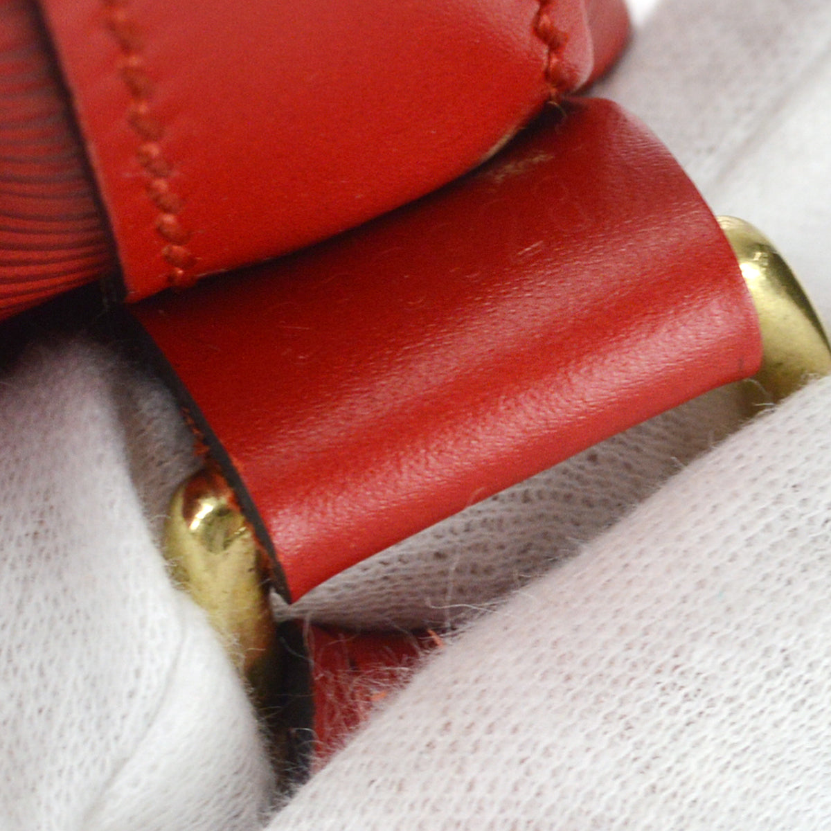 Louis Vuitton 1998 Noe Red Epi M44007